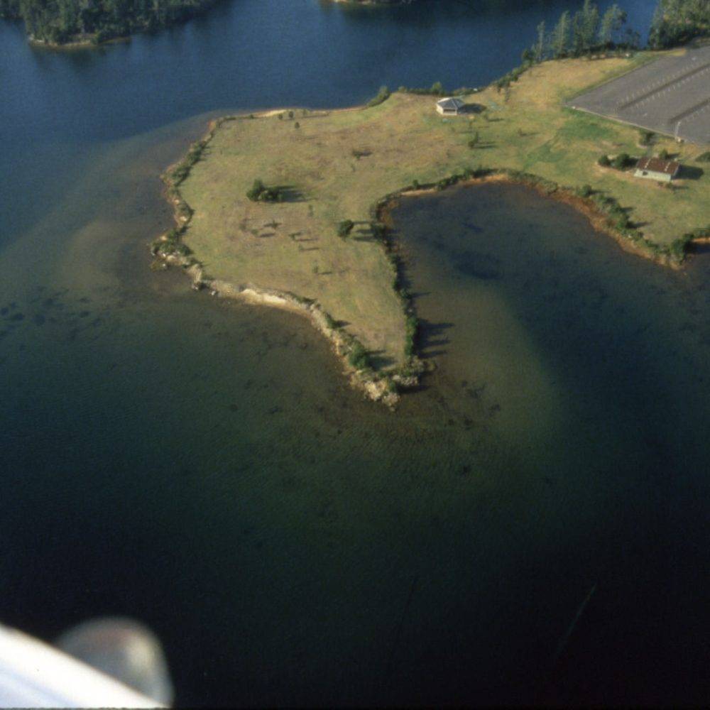 Scuba diving Woahink lake